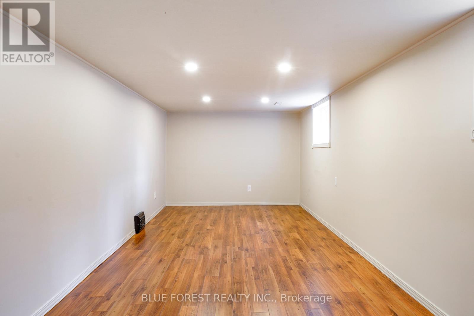 343 EMERY STREET E Property Photo