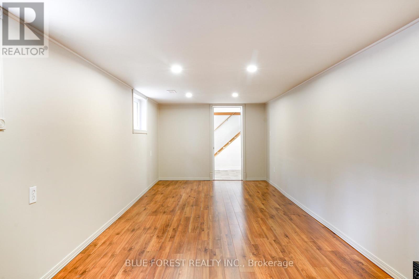 343 EMERY STREET E Property Photo