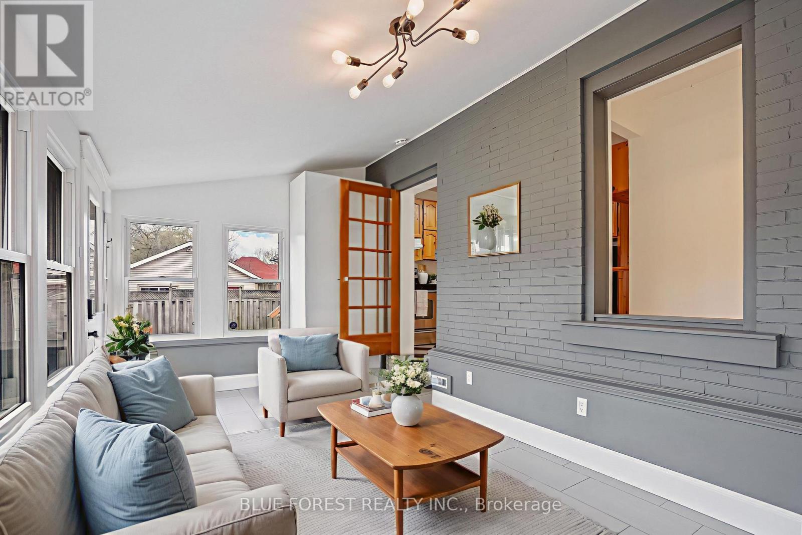 343 EMERY STREET E Property Photo