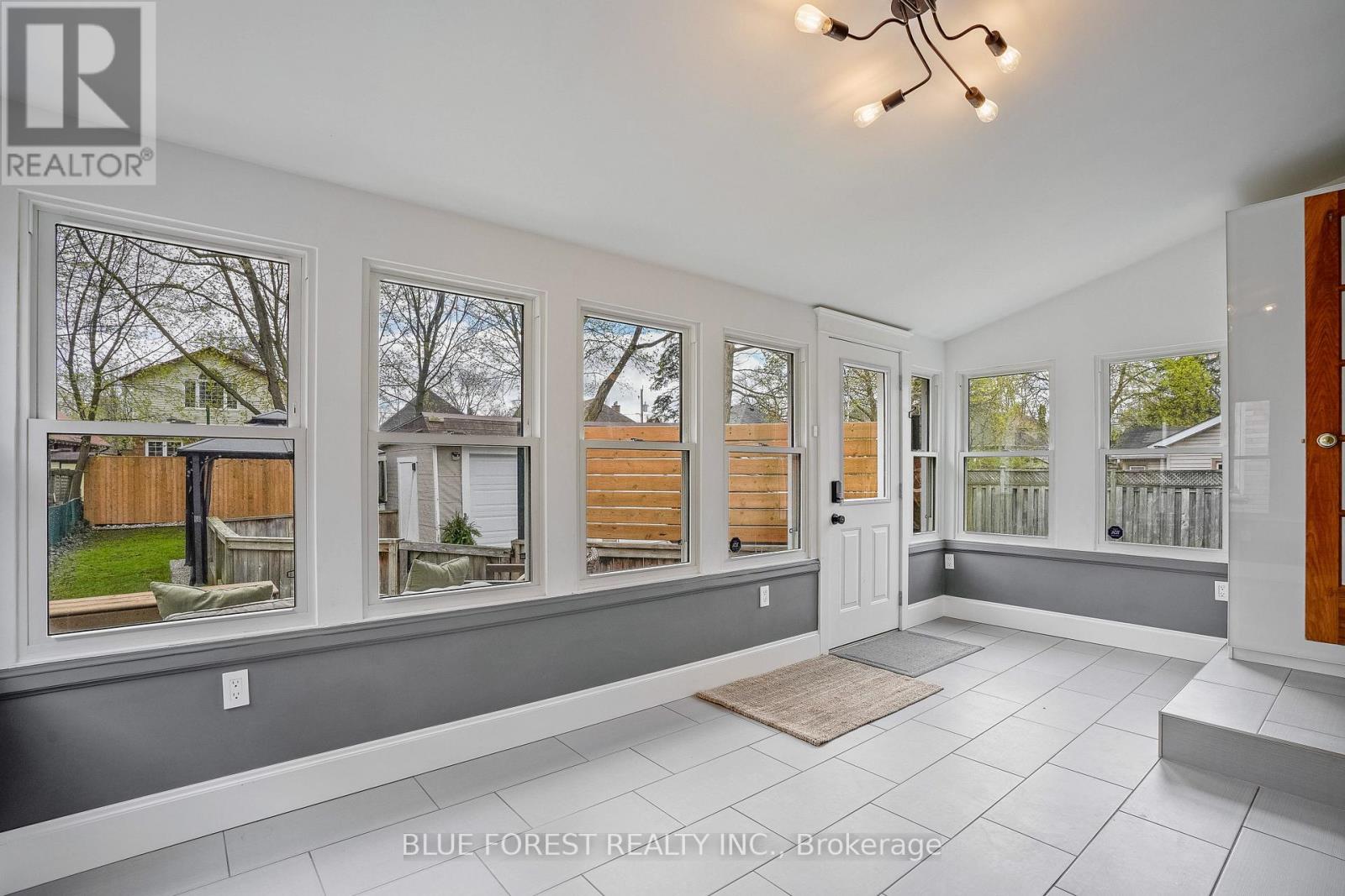 343 EMERY STREET E Property Photo