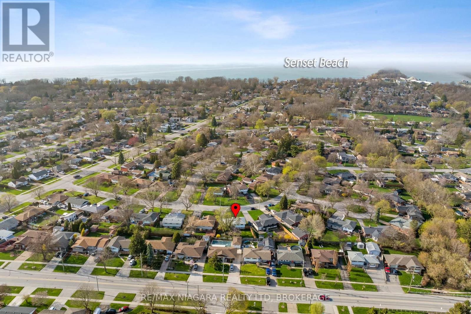 16 CROYDON DRIVE - 35