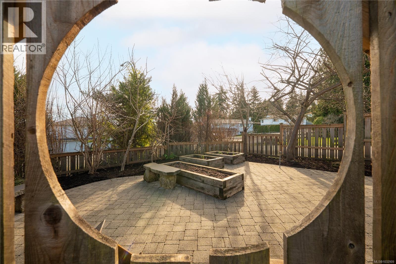 96 Cilaire Dr - Image 3