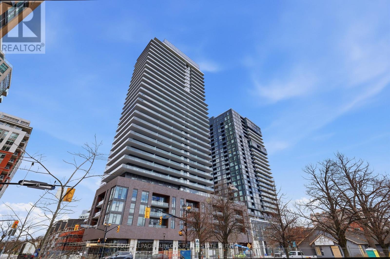 609 - 2075 LAKESHORE ROAD