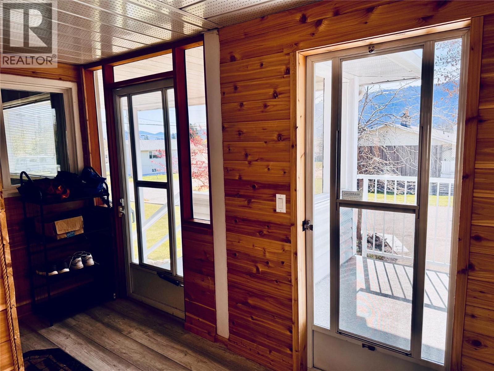 7027 18th Street - 17