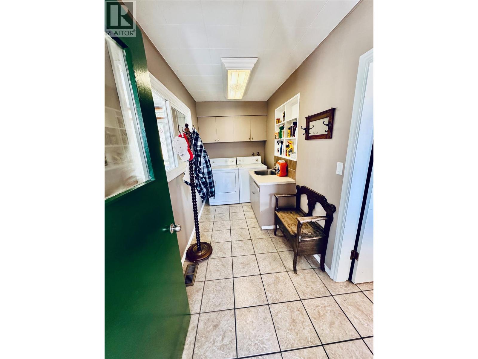 7027 18th Street - 22