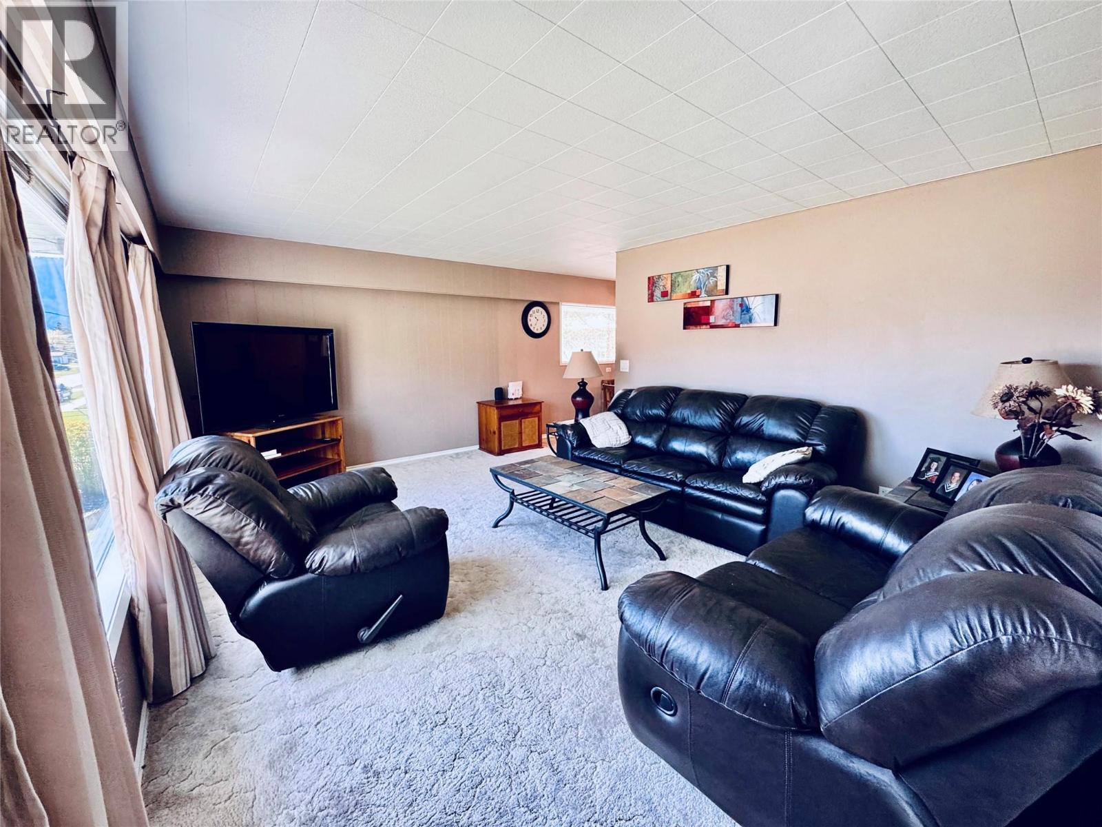 7027 18th Street - 29