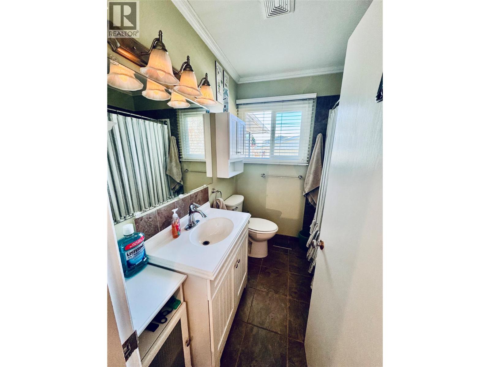 7027 18th Street - 35