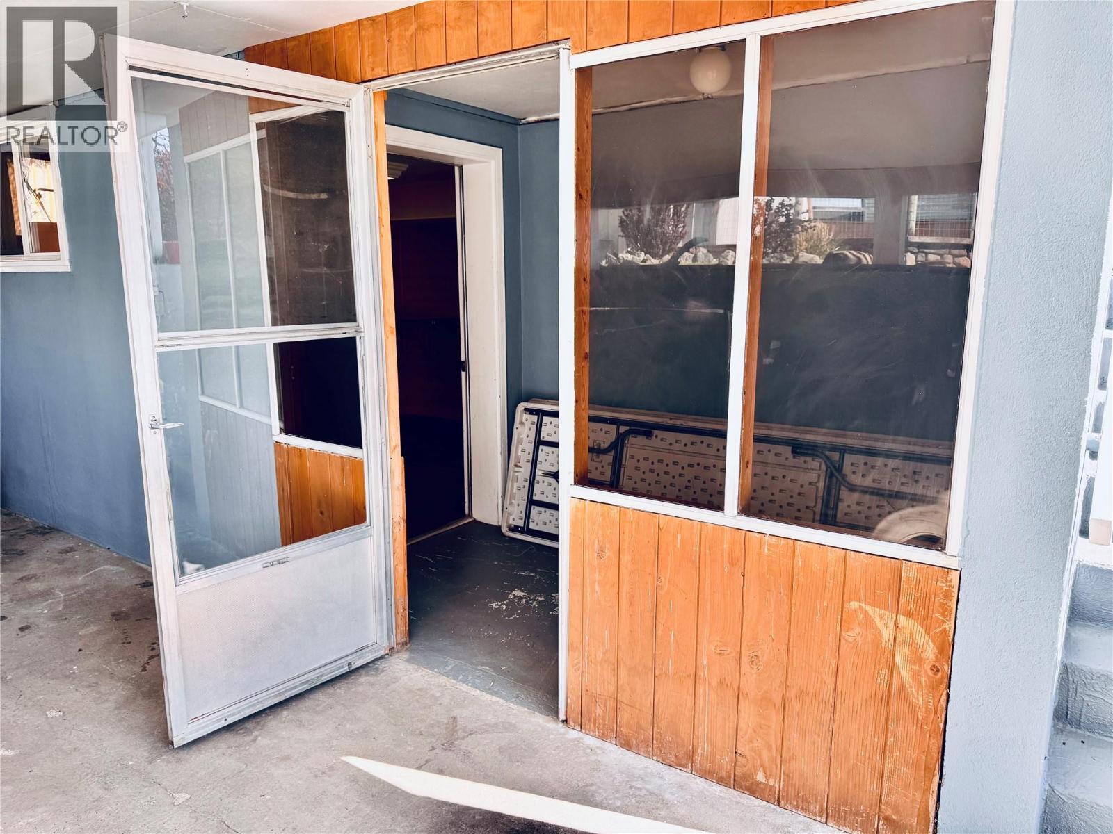 7027 18th Street - 37