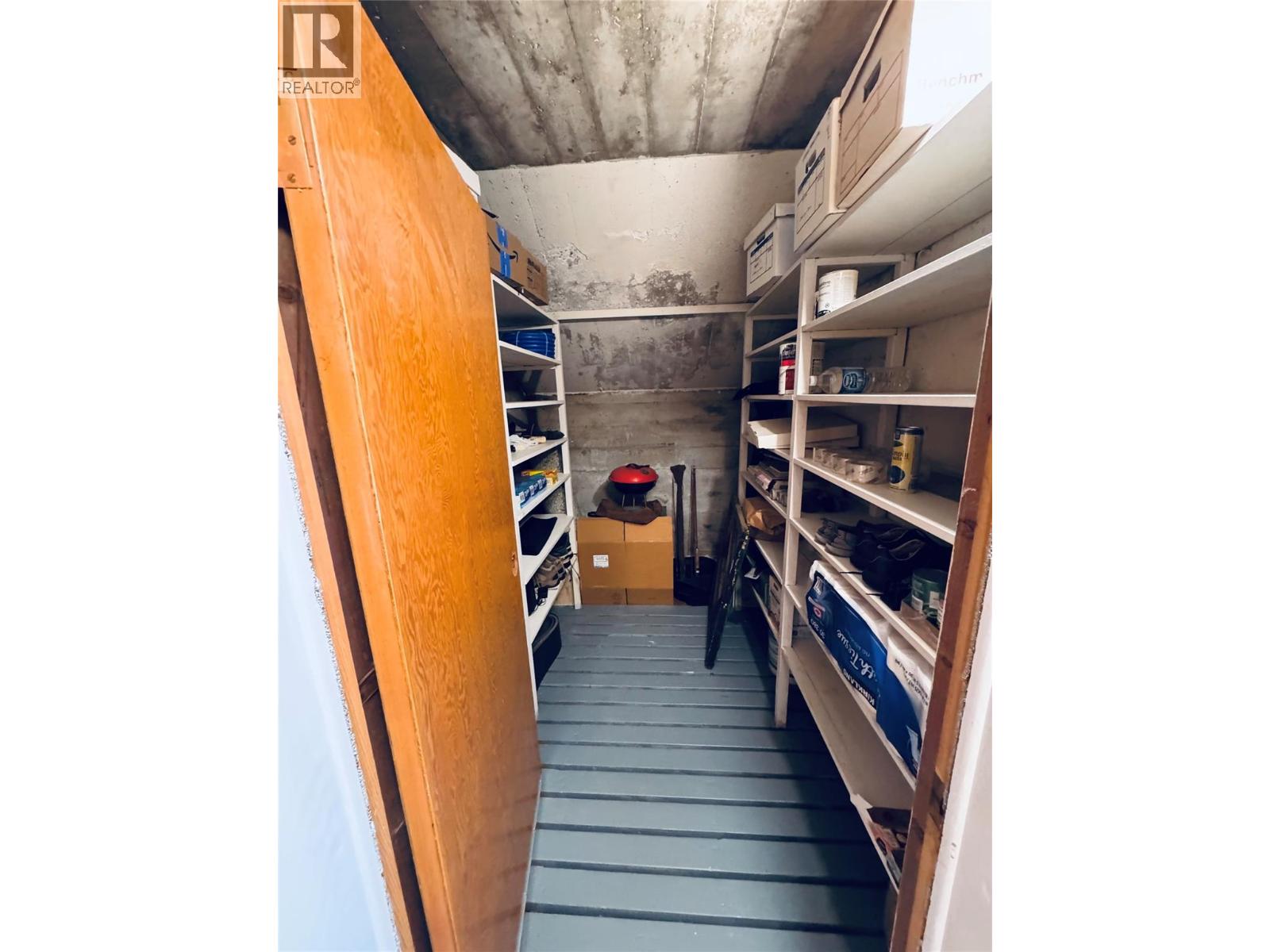 7027 18th Street - 49