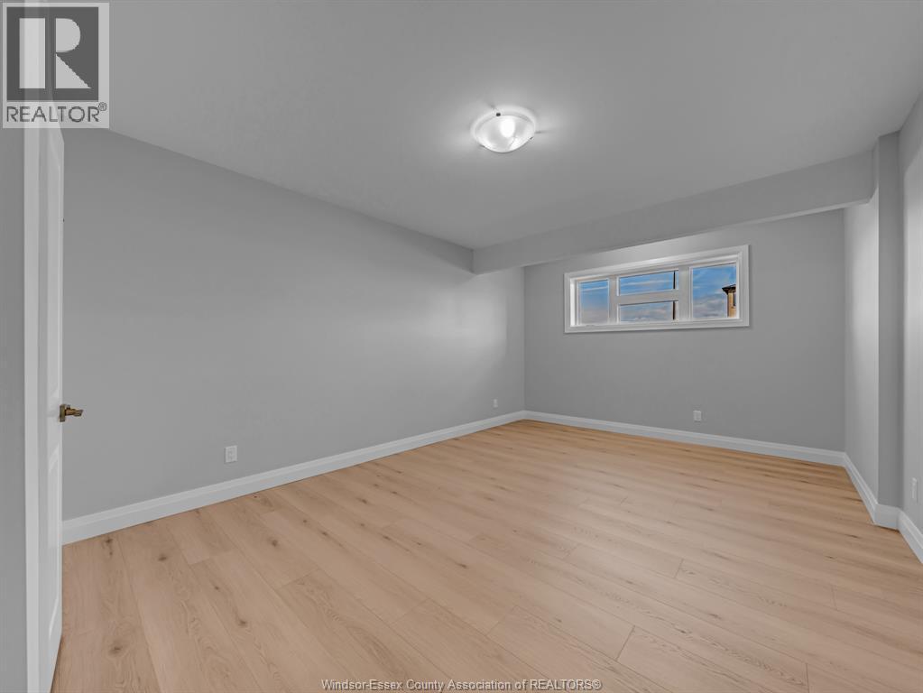 5201 AIDEN AVENUE - 22