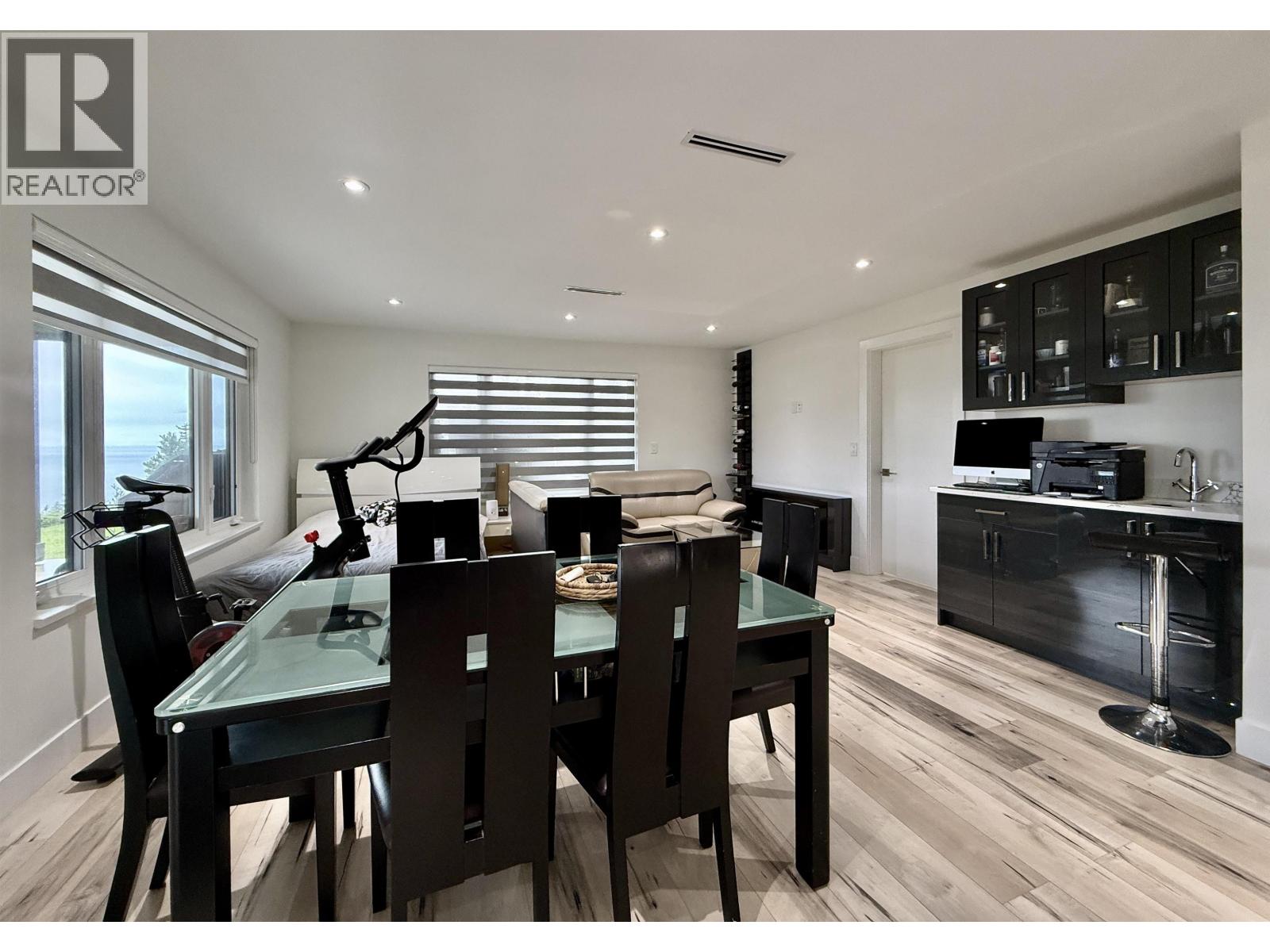 1496 BONNIEBROOK HEIGHTS ROAD, Gibsons