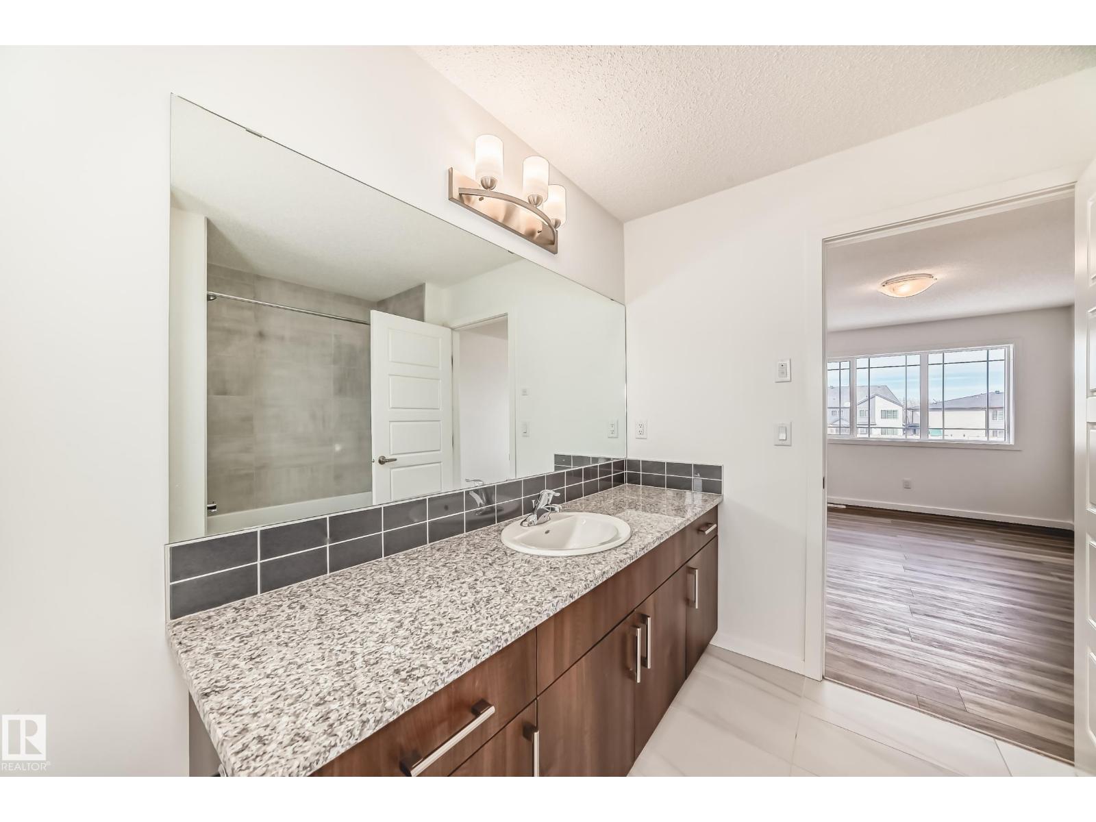 20612 22 AV NW, Edmonton