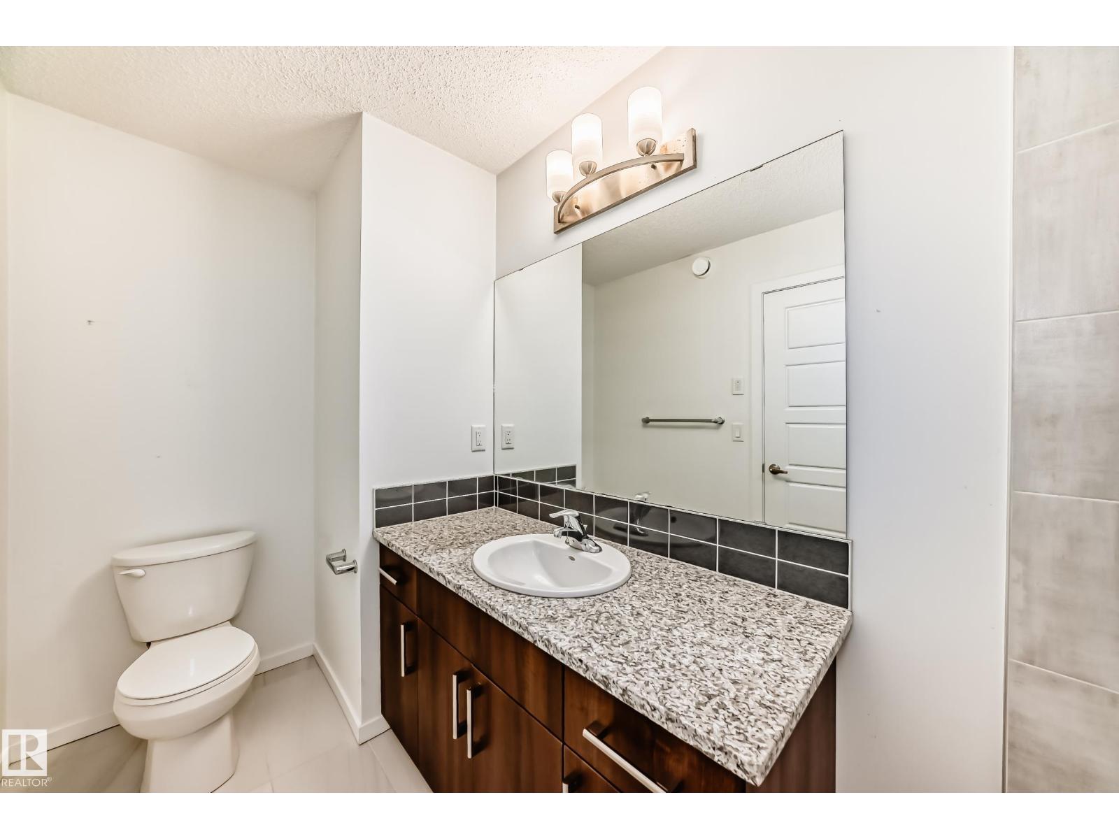 20612 22 AV NW, Edmonton