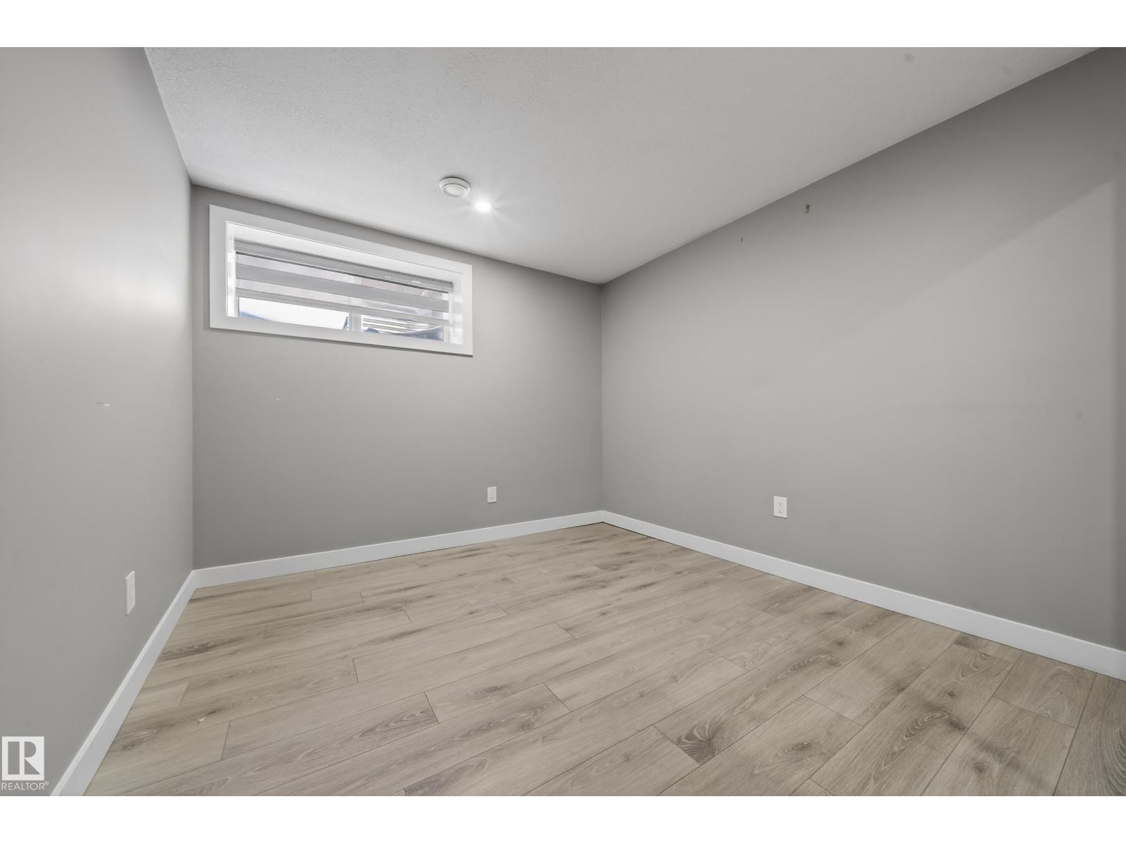 1234 DANIELS CR SW, Edmonton