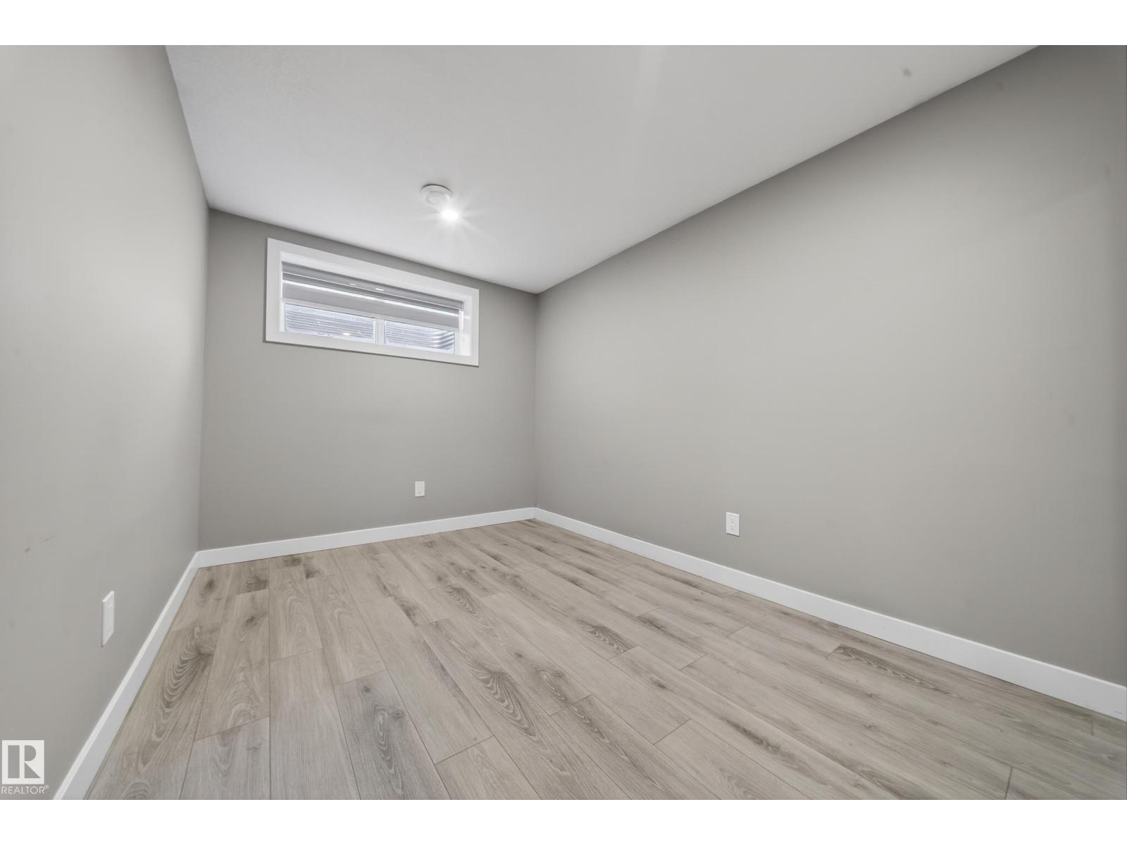 1234 DANIELS CR SW, Edmonton