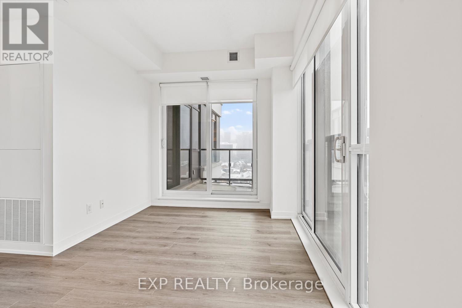 #1009 200 SACKVILLE STREET - 14