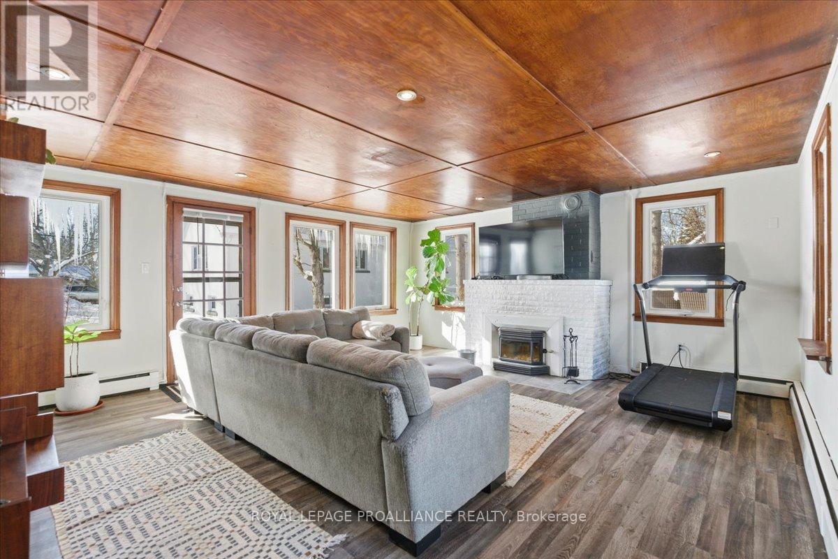 17 KING STREET — photo 10