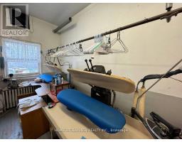 763 The Queensway Avenue, Toronto, ON M8Z1N1 Photo 10