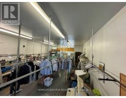 763 The Queensway Avenue, Toronto, ON M8Z1N1 Photo 8