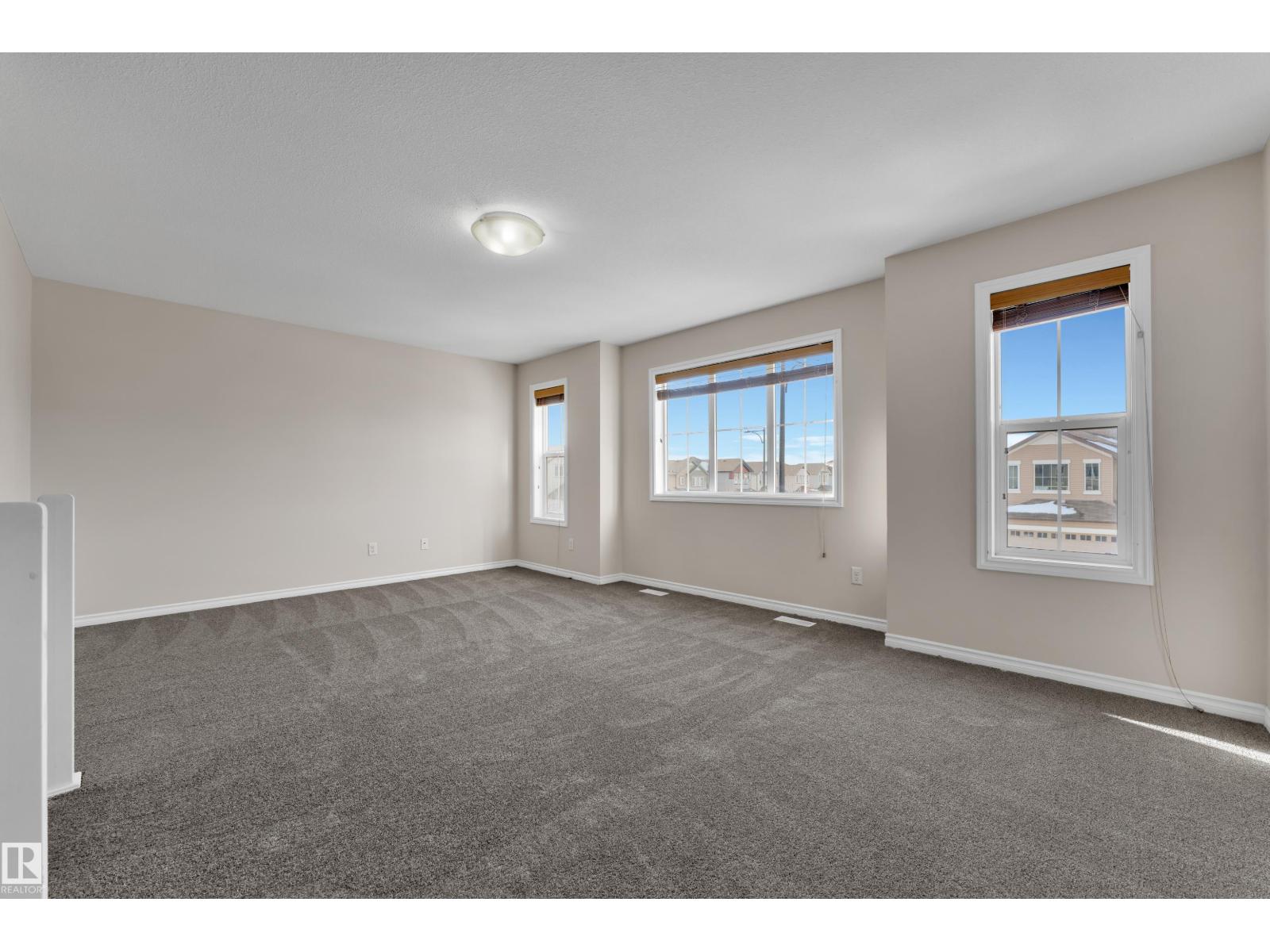 1739 61 ST SW, Edmonton