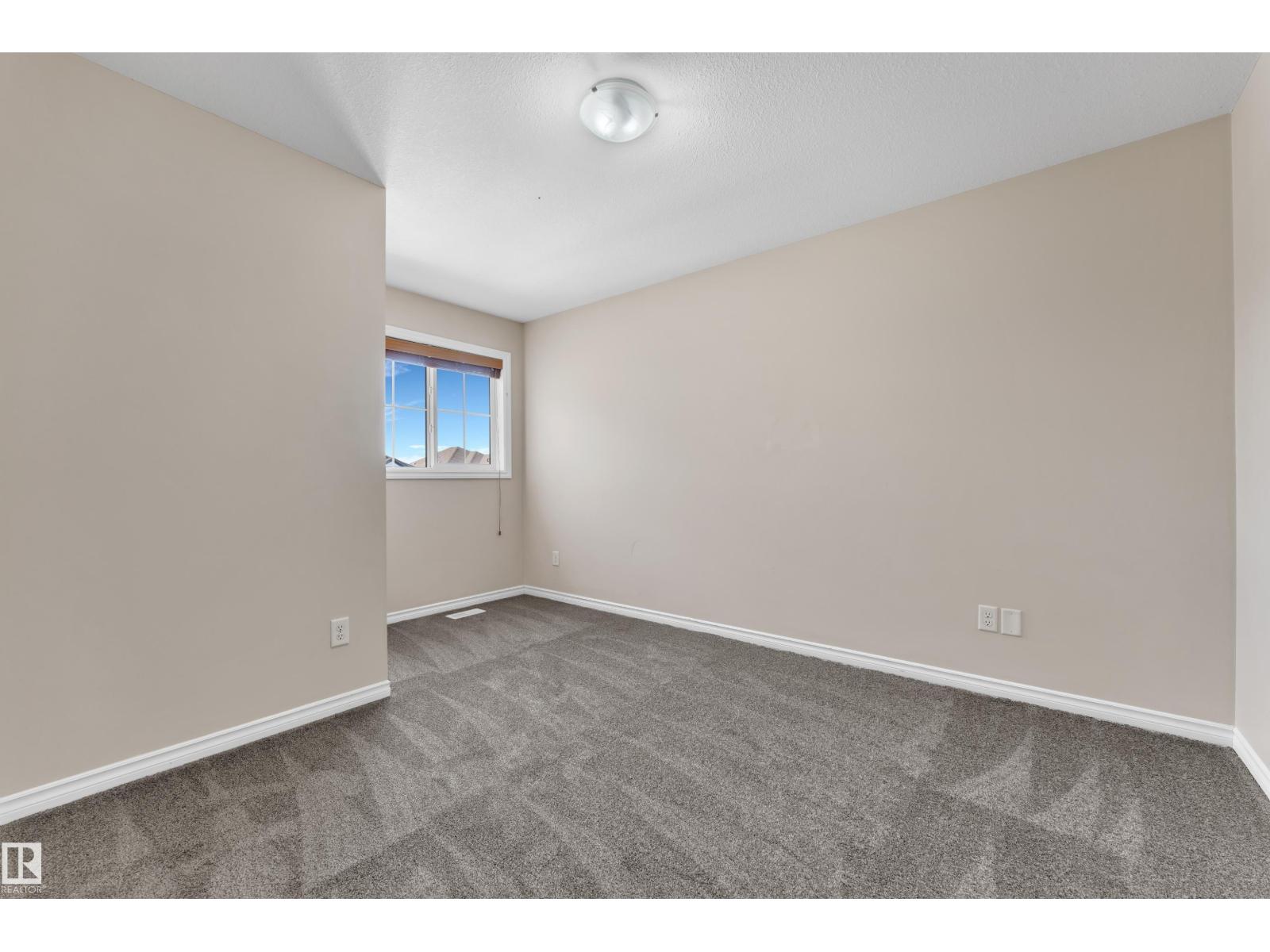 1739 61 ST SW, Edmonton