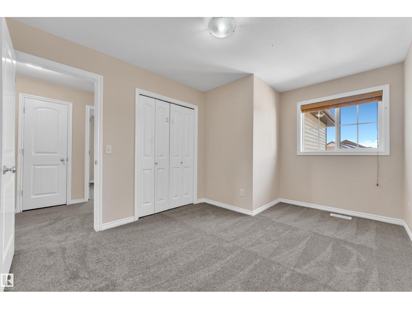 1739 61 ST SW, Edmonton