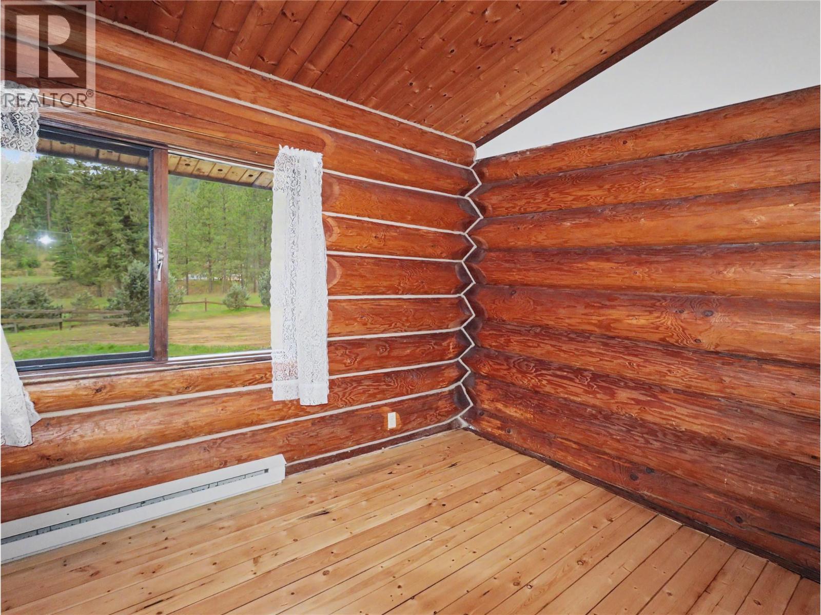 8810 North Fork Road - 35