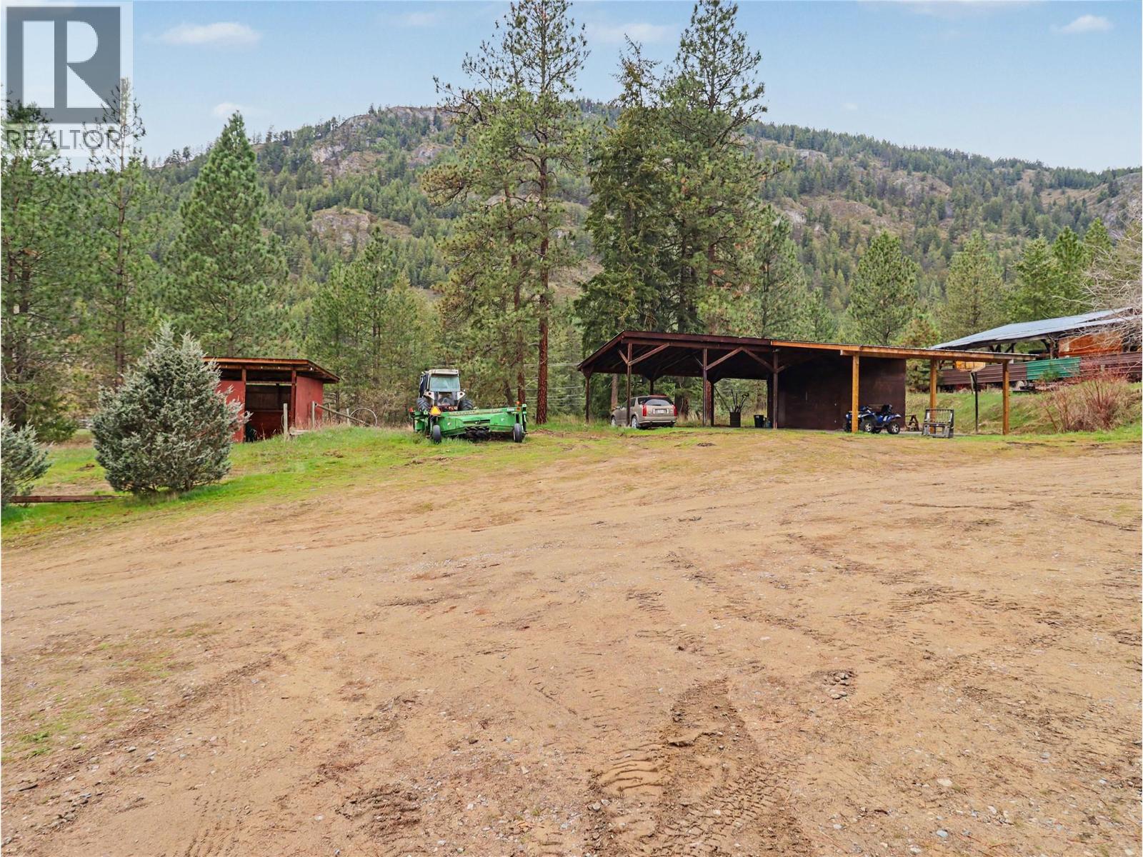 8810 North Fork Road - 17