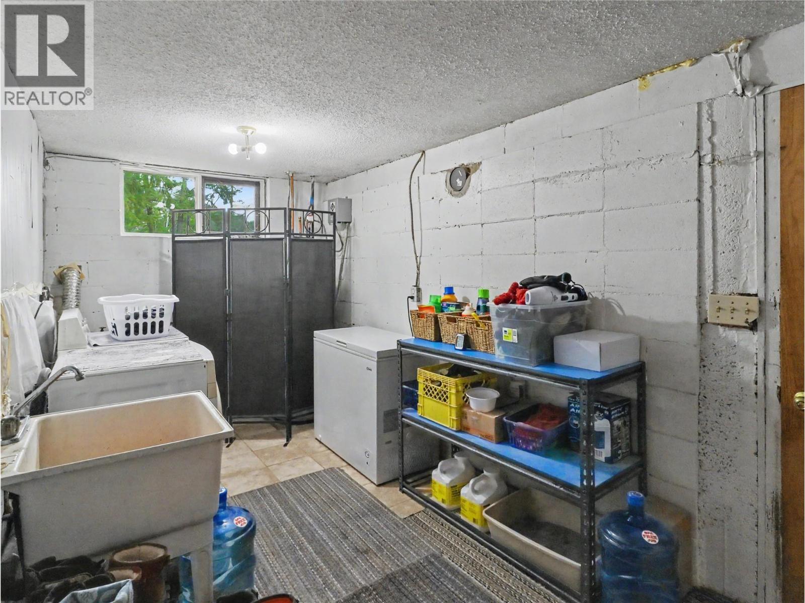 8810 North Fork Road - 70