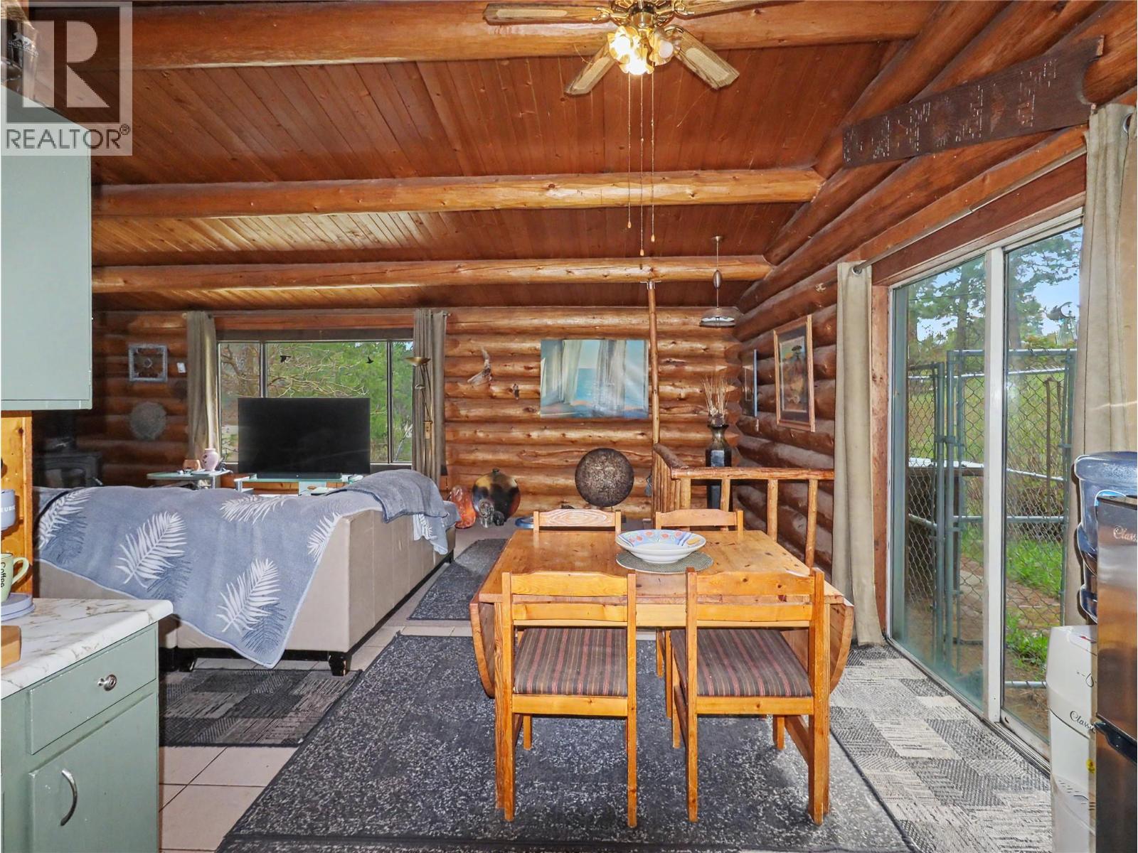 8810 North Fork Road - 66