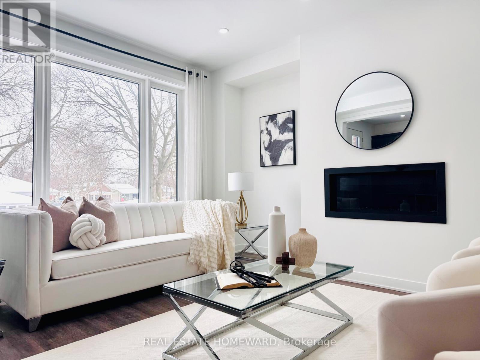 30 FRANK LLOYD WRIGHT STREET