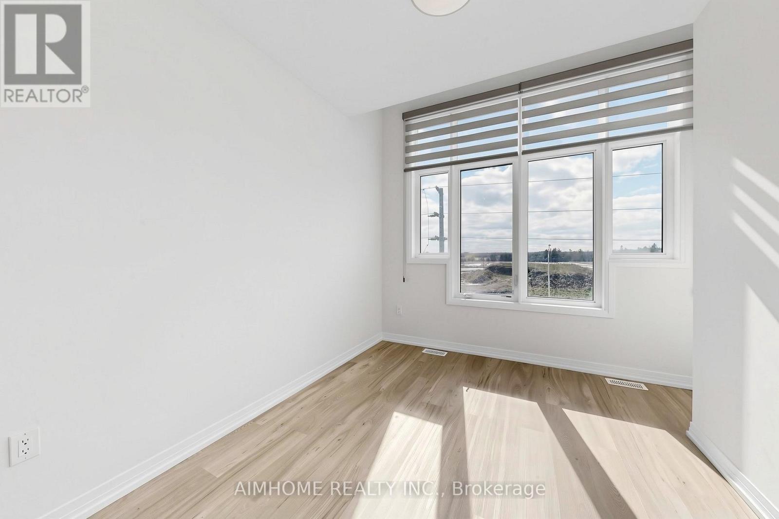 11407 LESLIE STREET - 40