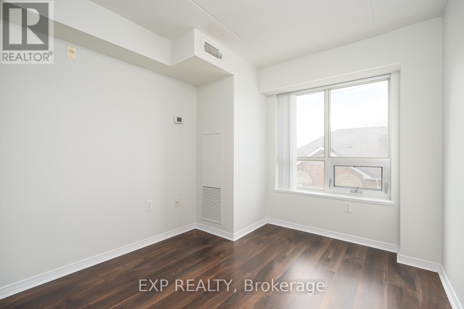#519 4600 STEELES AVENUE E - 24