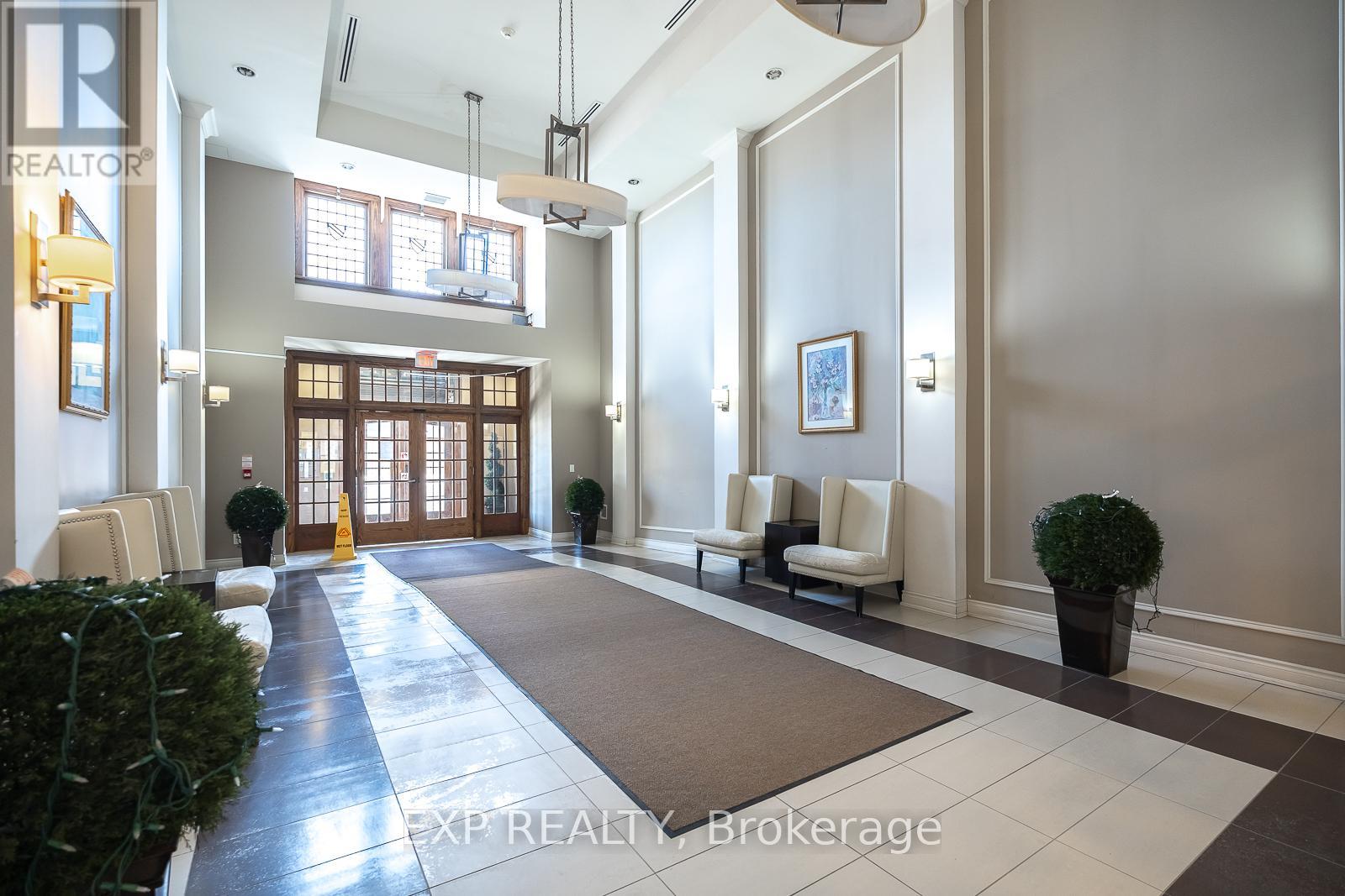#519 4600 STEELES AVENUE E - 3