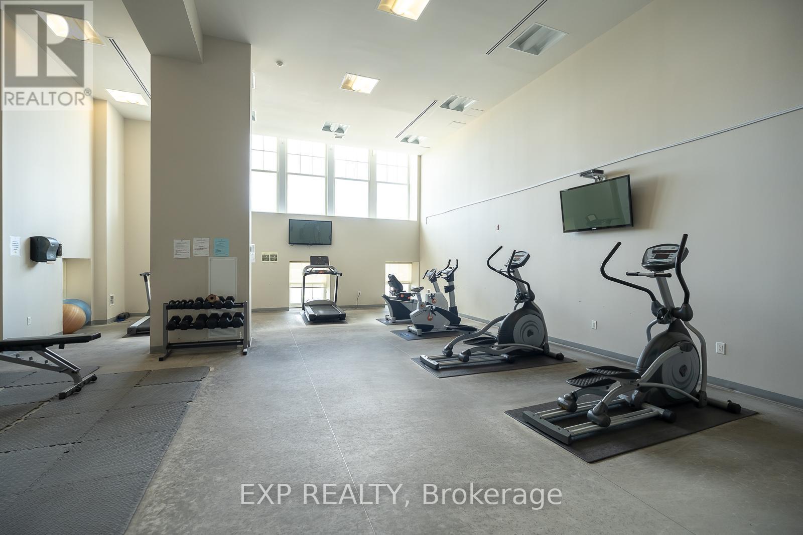 #519 4600 STEELES AVENUE E - 36