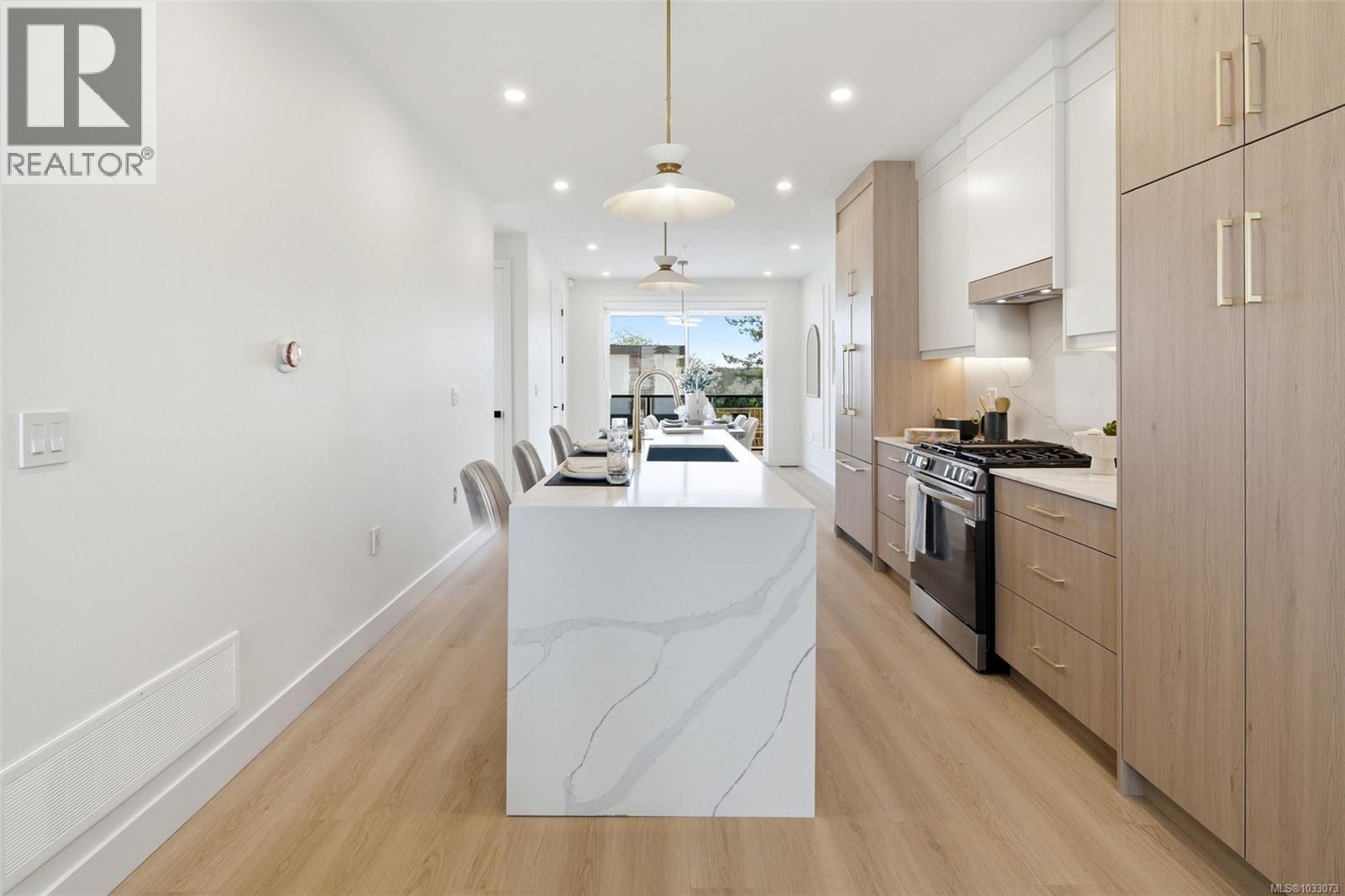  2124 Kingbird Drive, Langford