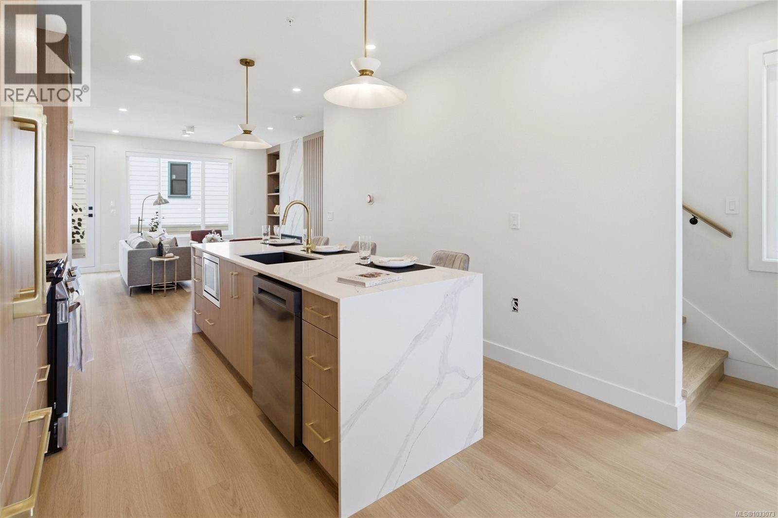  2124 Kingbird Drive, Langford