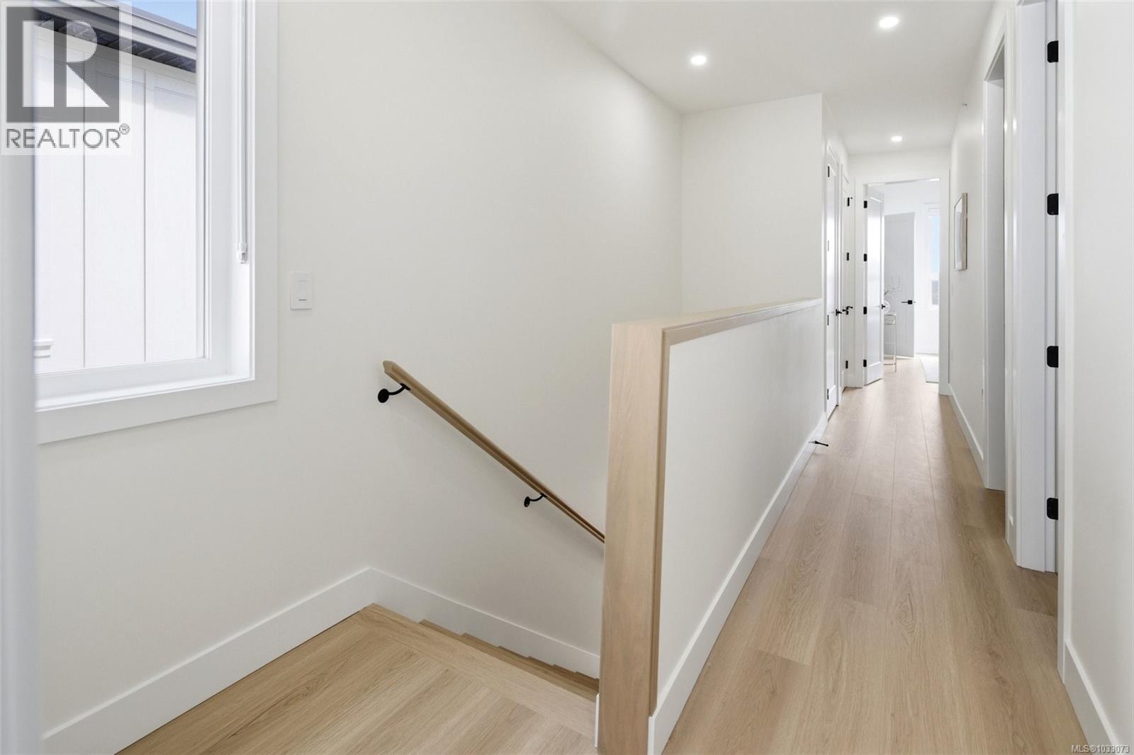  2124 Kingbird Drive, Langford