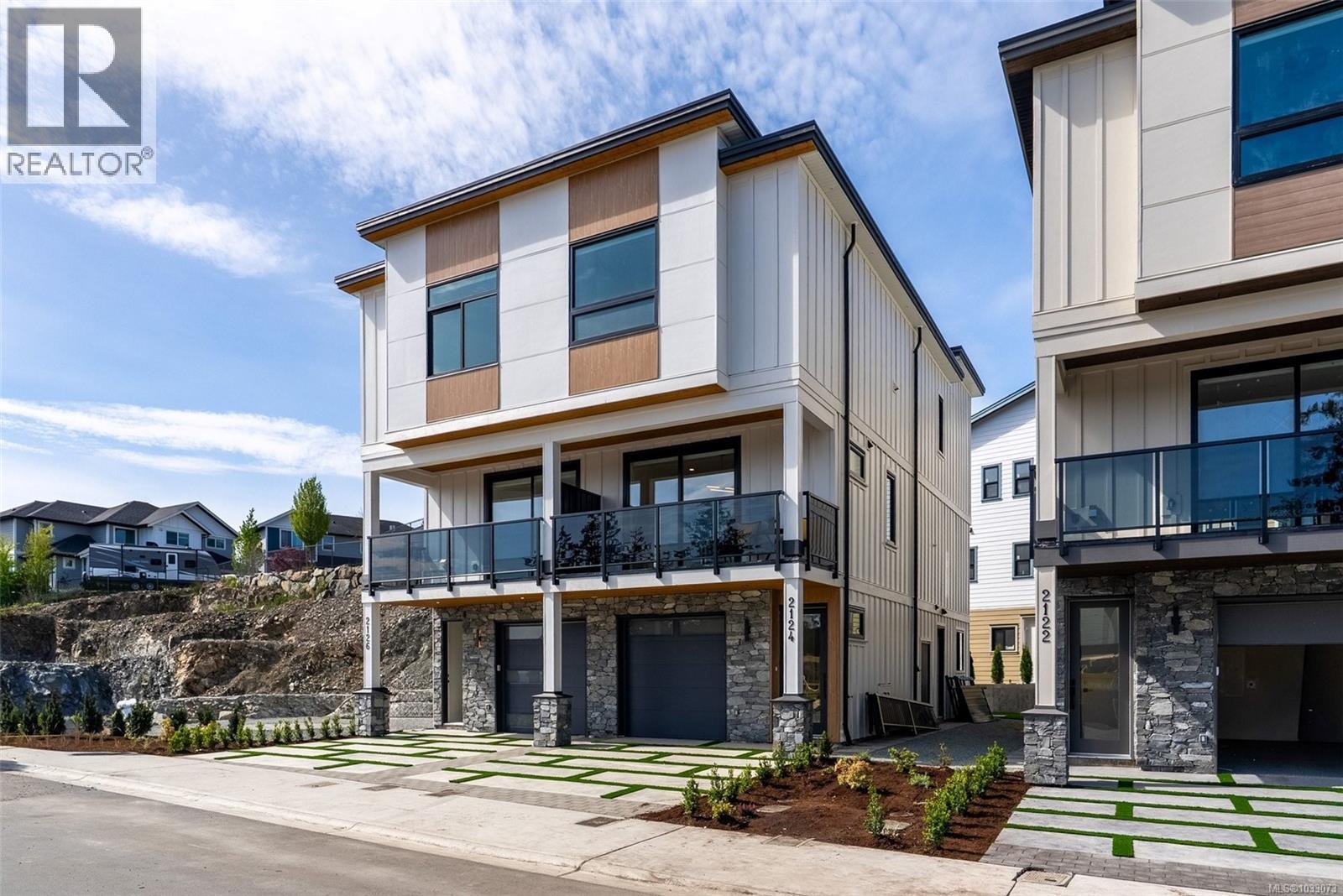  2124 Kingbird Drive, Langford