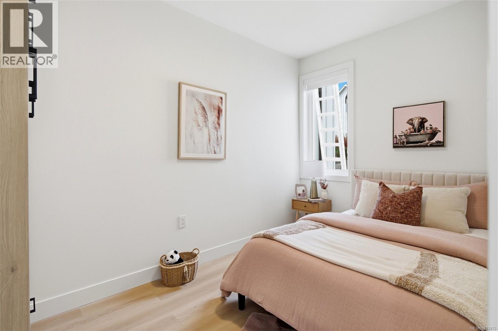  2124 Kingbird Drive, Langford