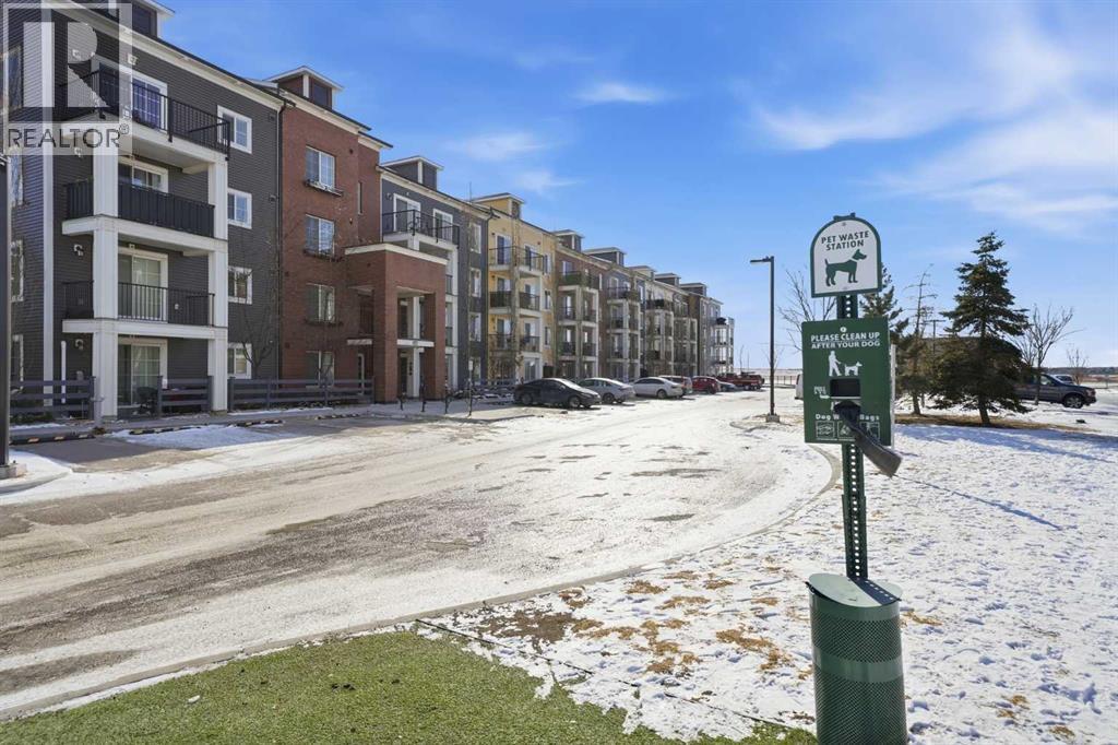 #2208 99 Copperstone Park SE - 35