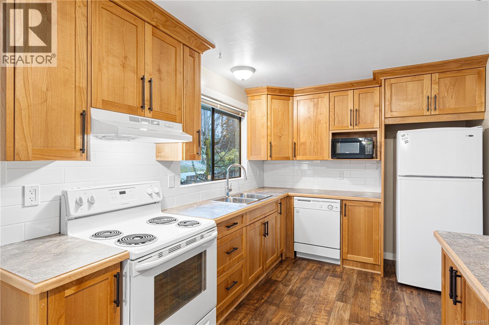 3801 Morris Pl - photo 2
