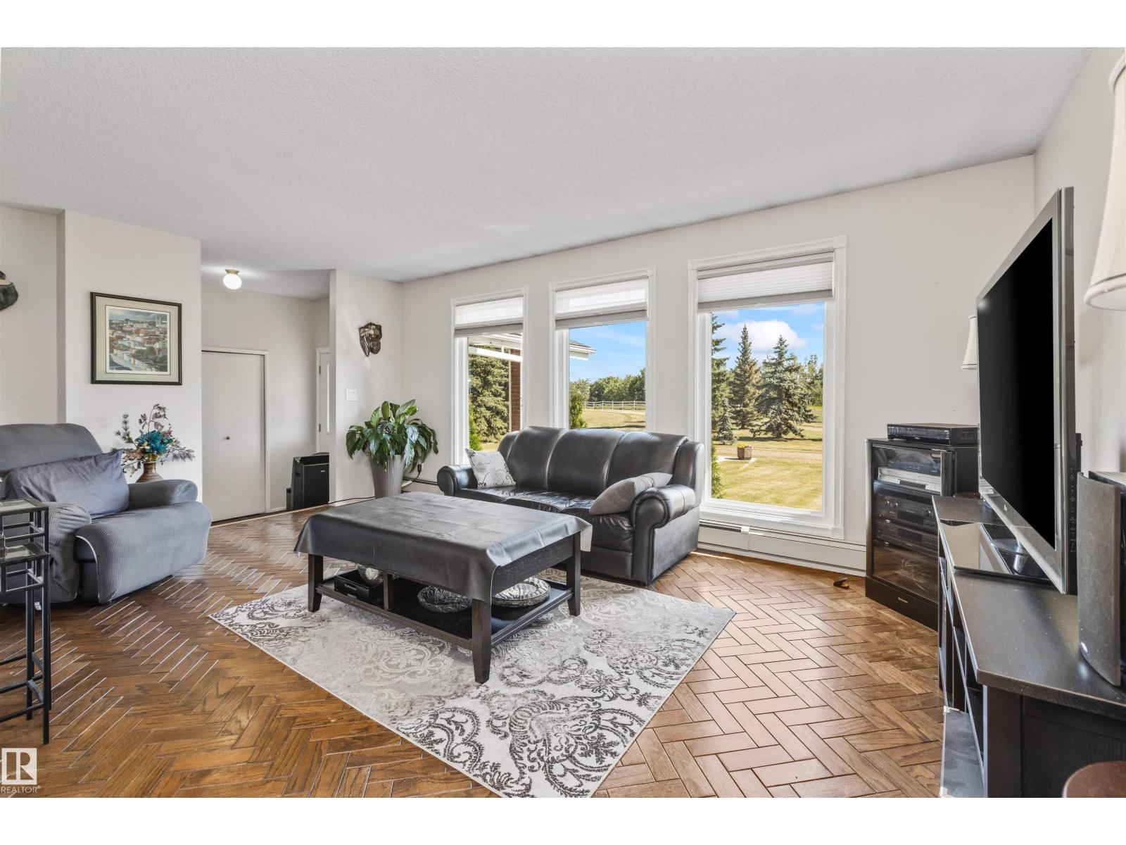 21341 TWP ROAD 534, Rural Strathcona County