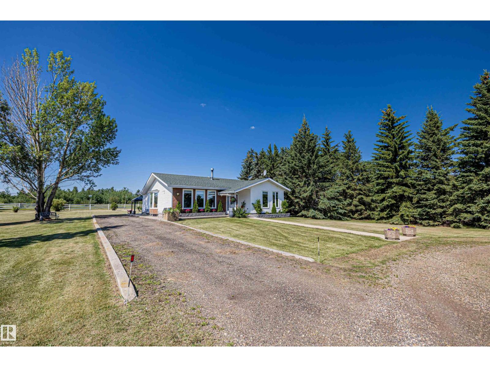 21341 TWP ROAD 534, Rural Strathcona County