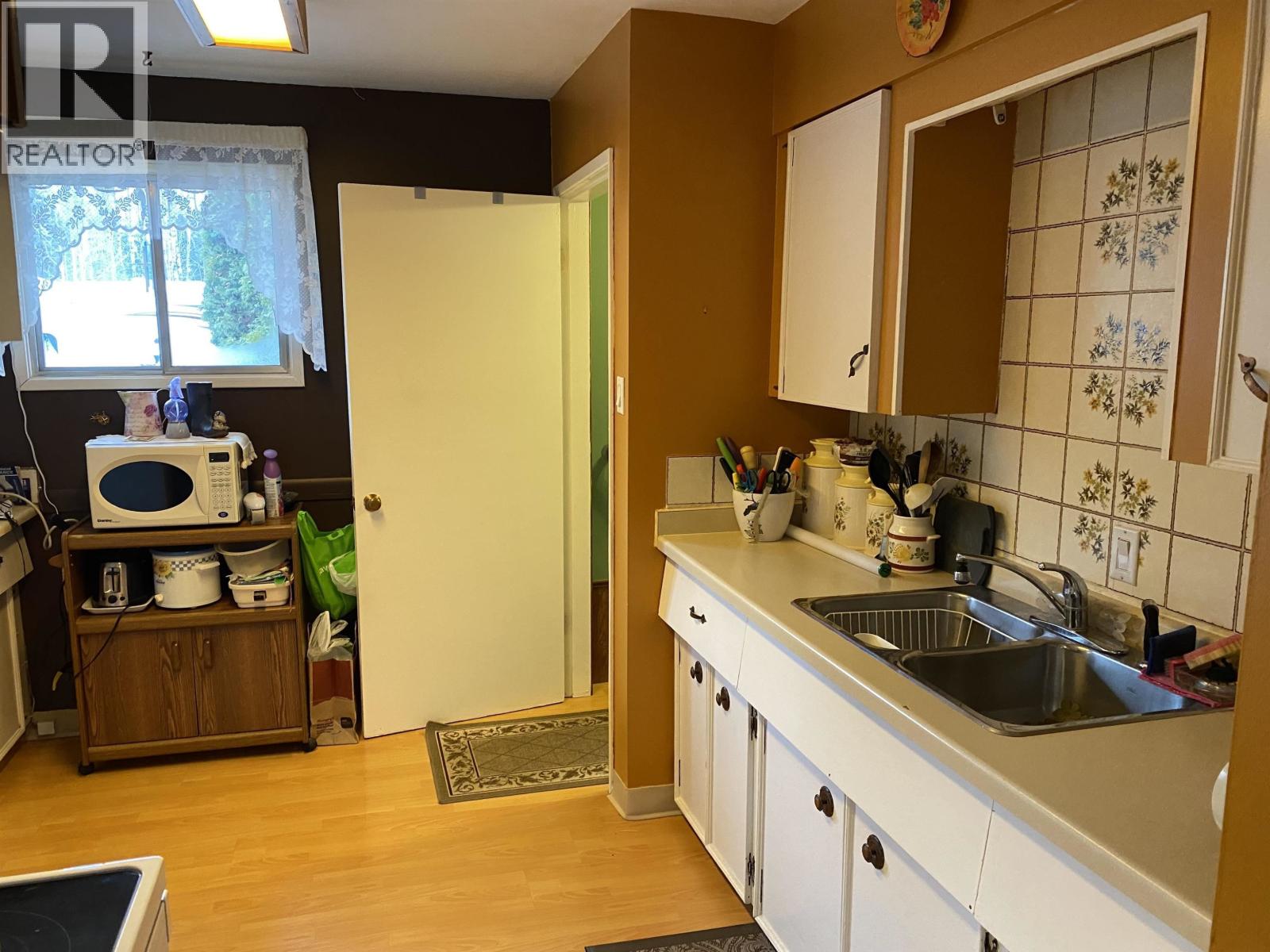 Photo 8 of 23 — 6248 E PURDUE ROAD · Prince George, BC