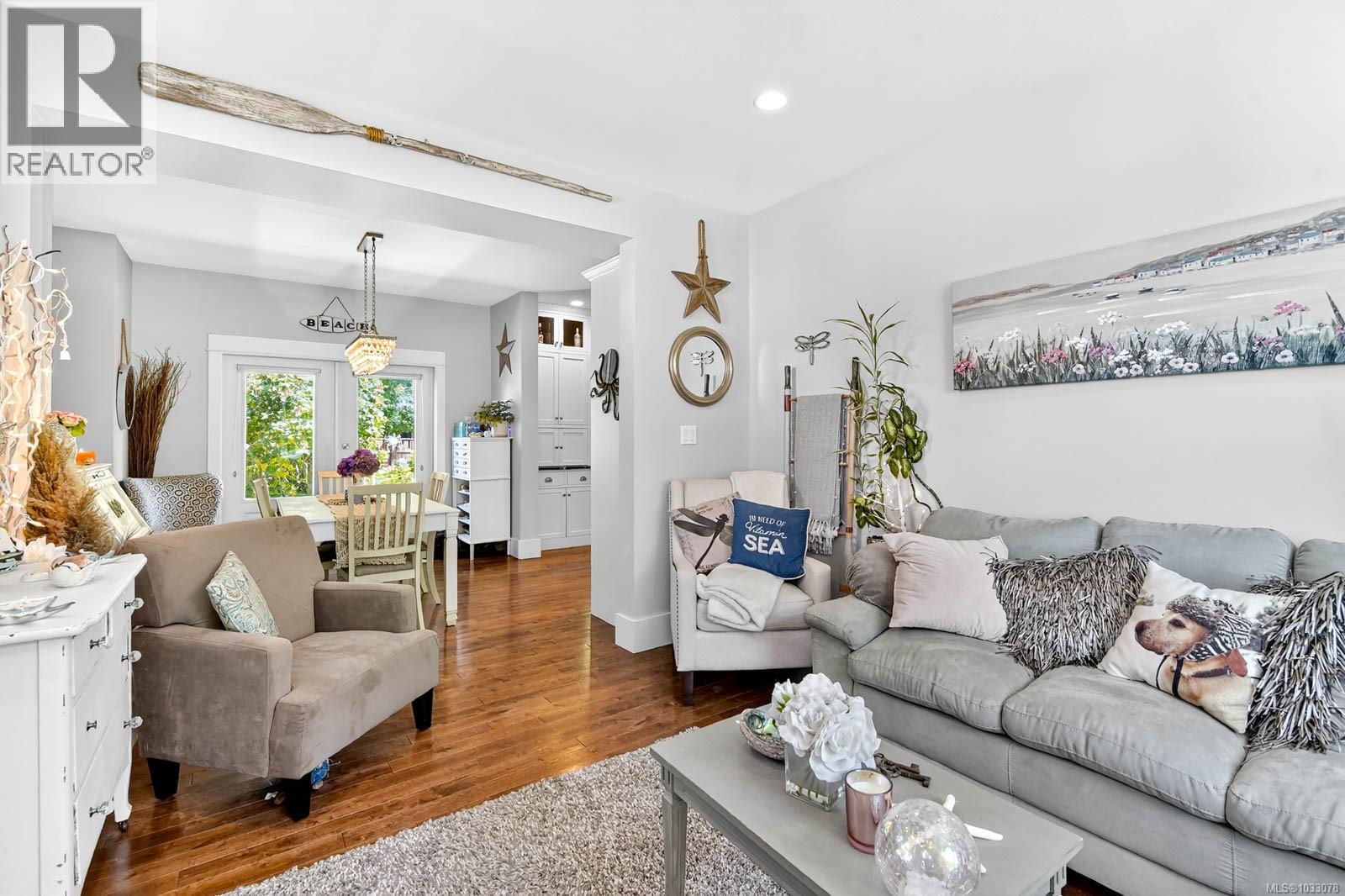 4455 Elizabeth St - 19