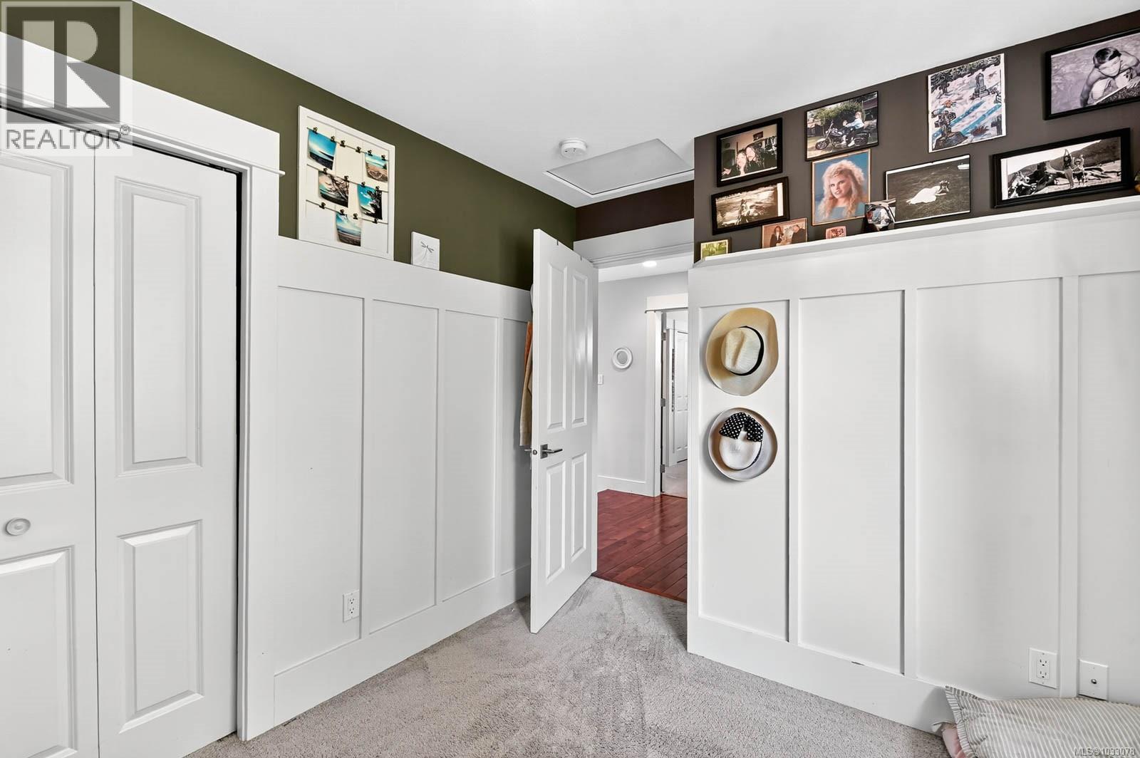 4455 Elizabeth St - 40