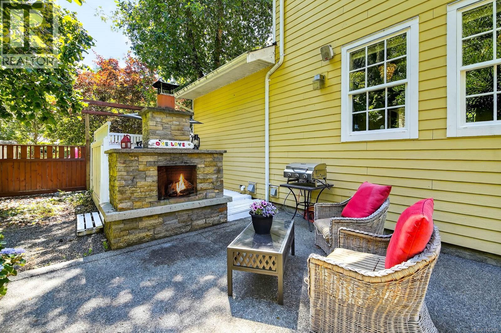 4455 Elizabeth St - 63