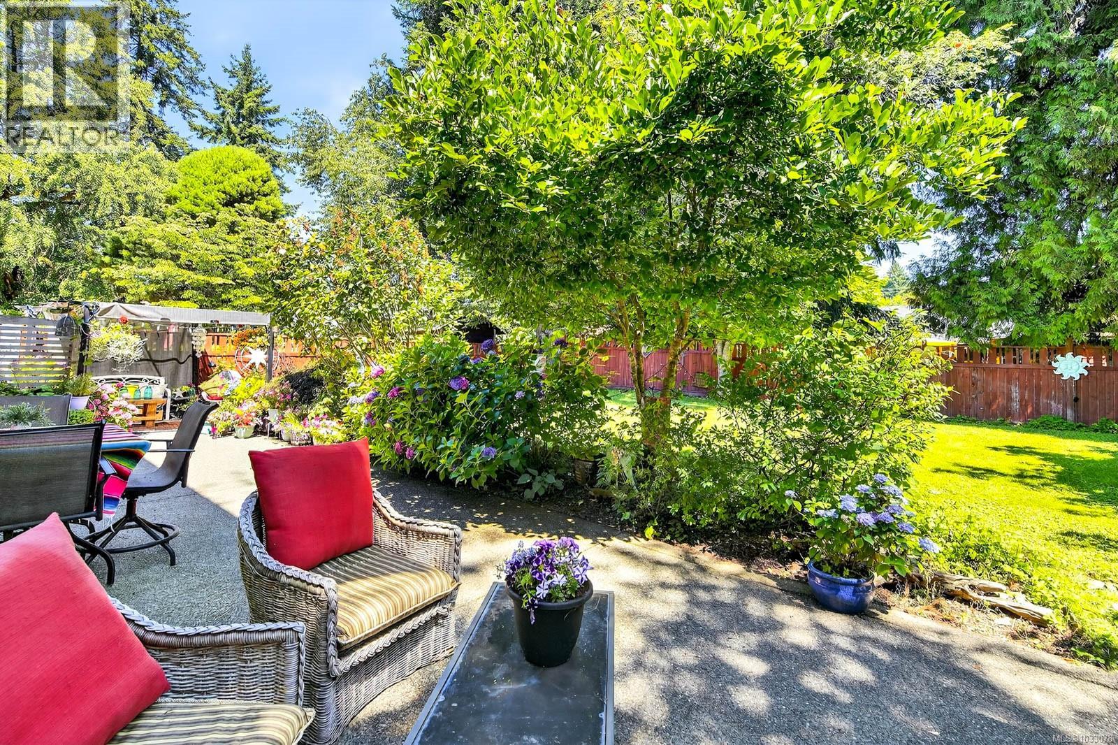 4455 Elizabeth St - 64