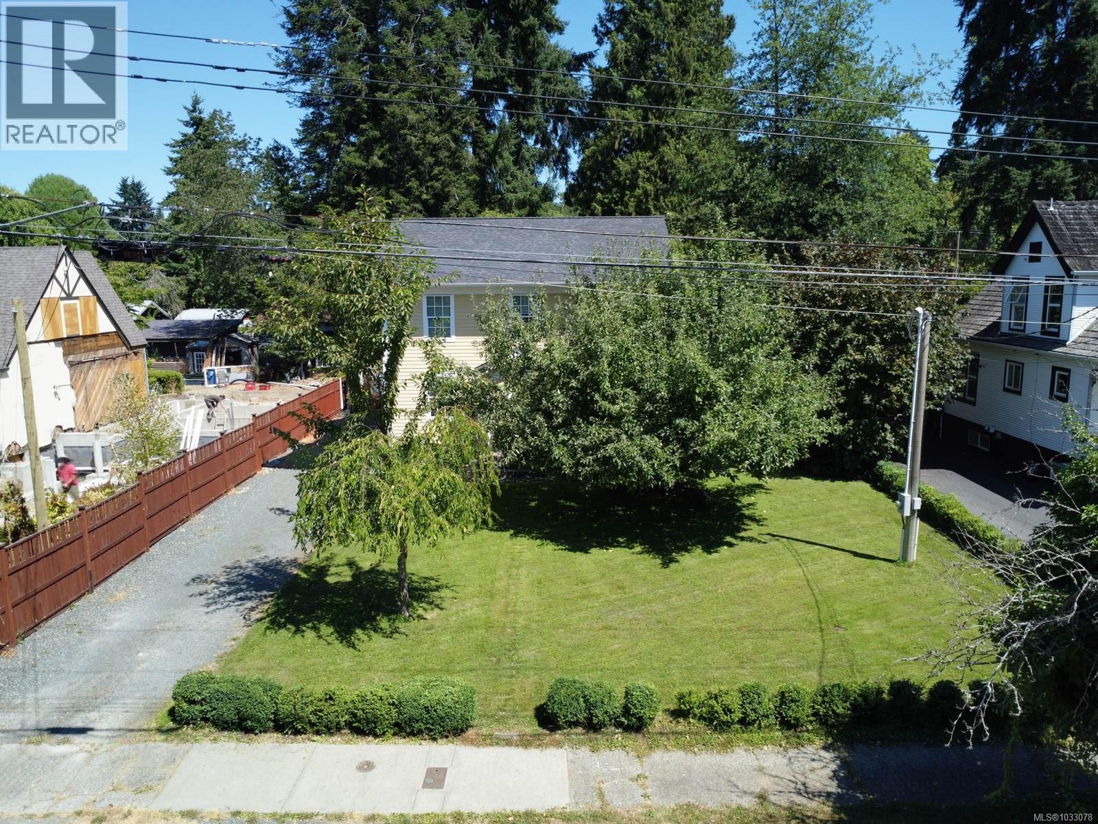 4455 Elizabeth St - 78